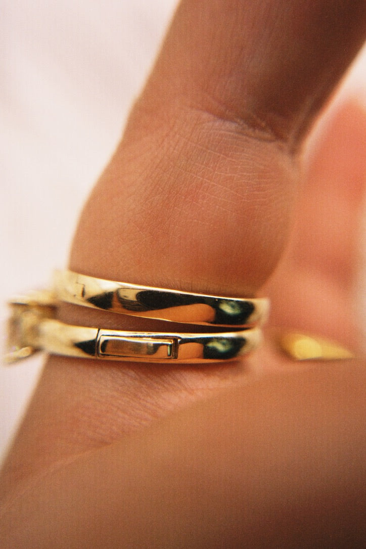3-Stone Hinge Ring