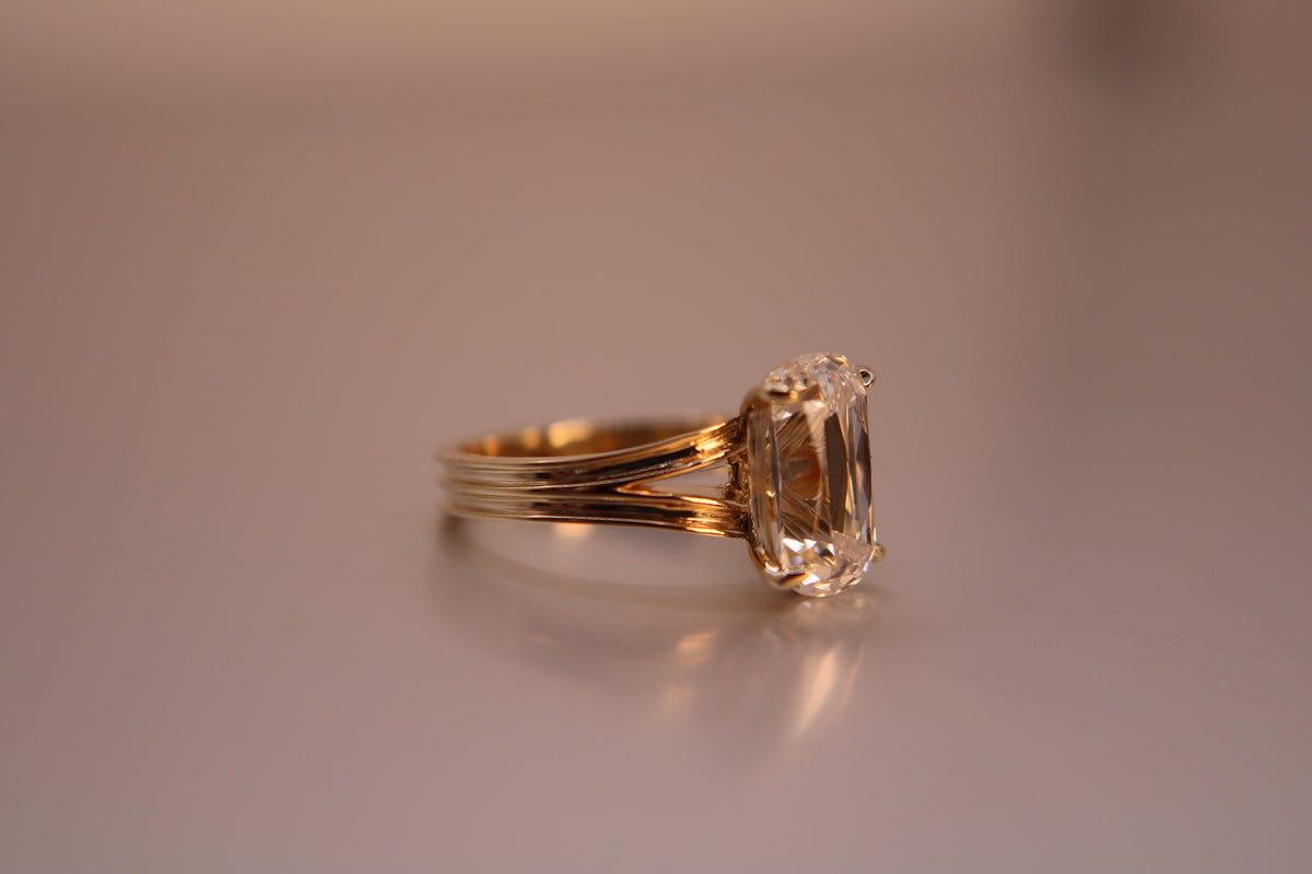 Antique Inspired Split Shank